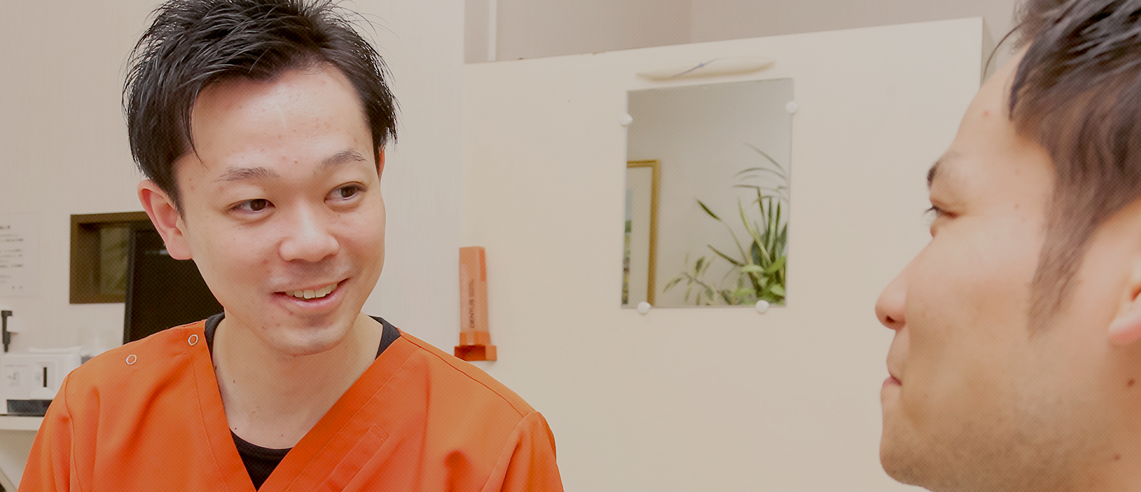口福から幸福へ お口の健康づくりを通じて関係する全ての人の幸福を目指します